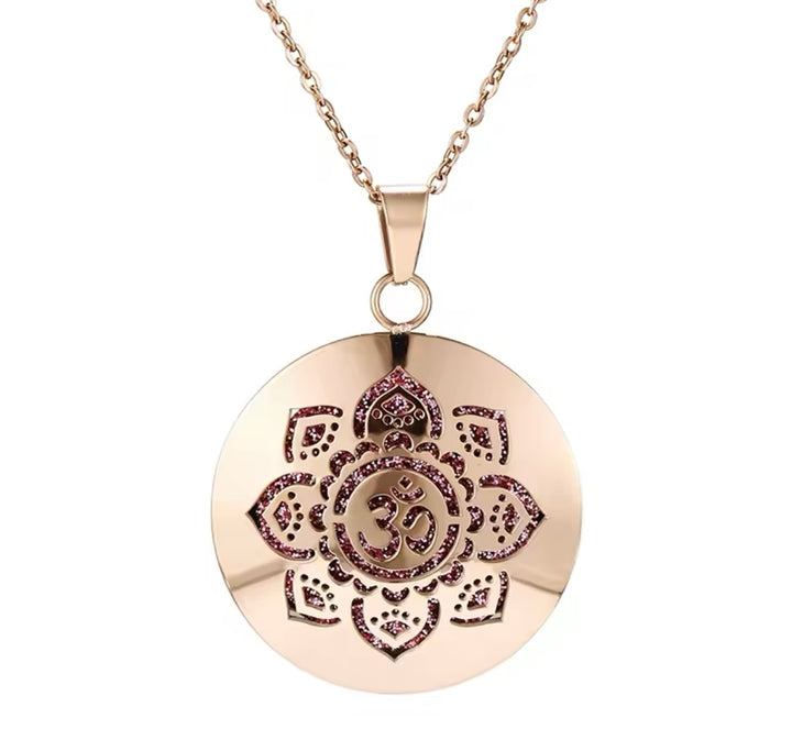 OM Lotus Aromatherapy Necklace – Rose Gold